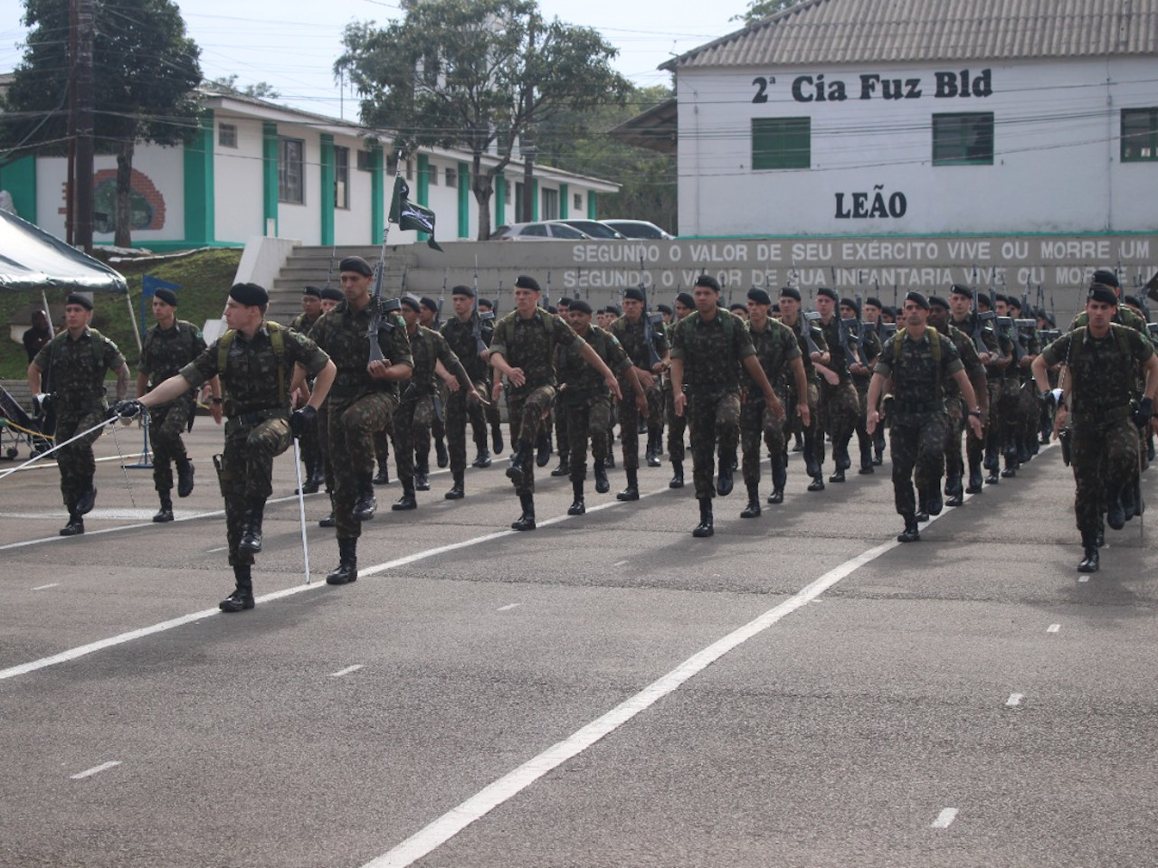 11_-_Matéria_7º_BIB_-_Despedida_de_Militares.jpeg