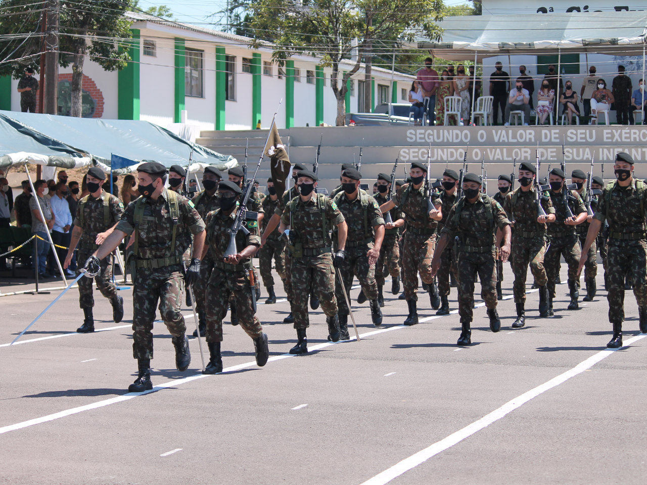 14_-_Passagem_de_Comando_do_7º_Batalhão_de_Infantaria_Blindado_2022.JPG