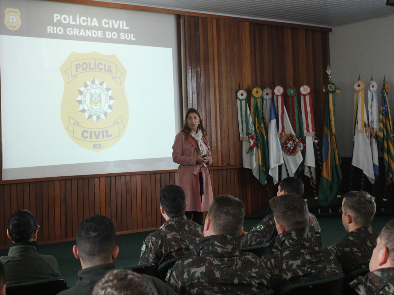 2_-_Palestra_sobre_Lei_Maria_da_Penha_2022.JPG