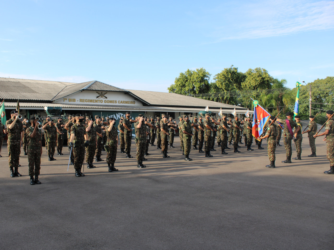 2_-_Solenidade_alusiva_ao_Dia_do_Exército_Brasileiro_2021.JPG