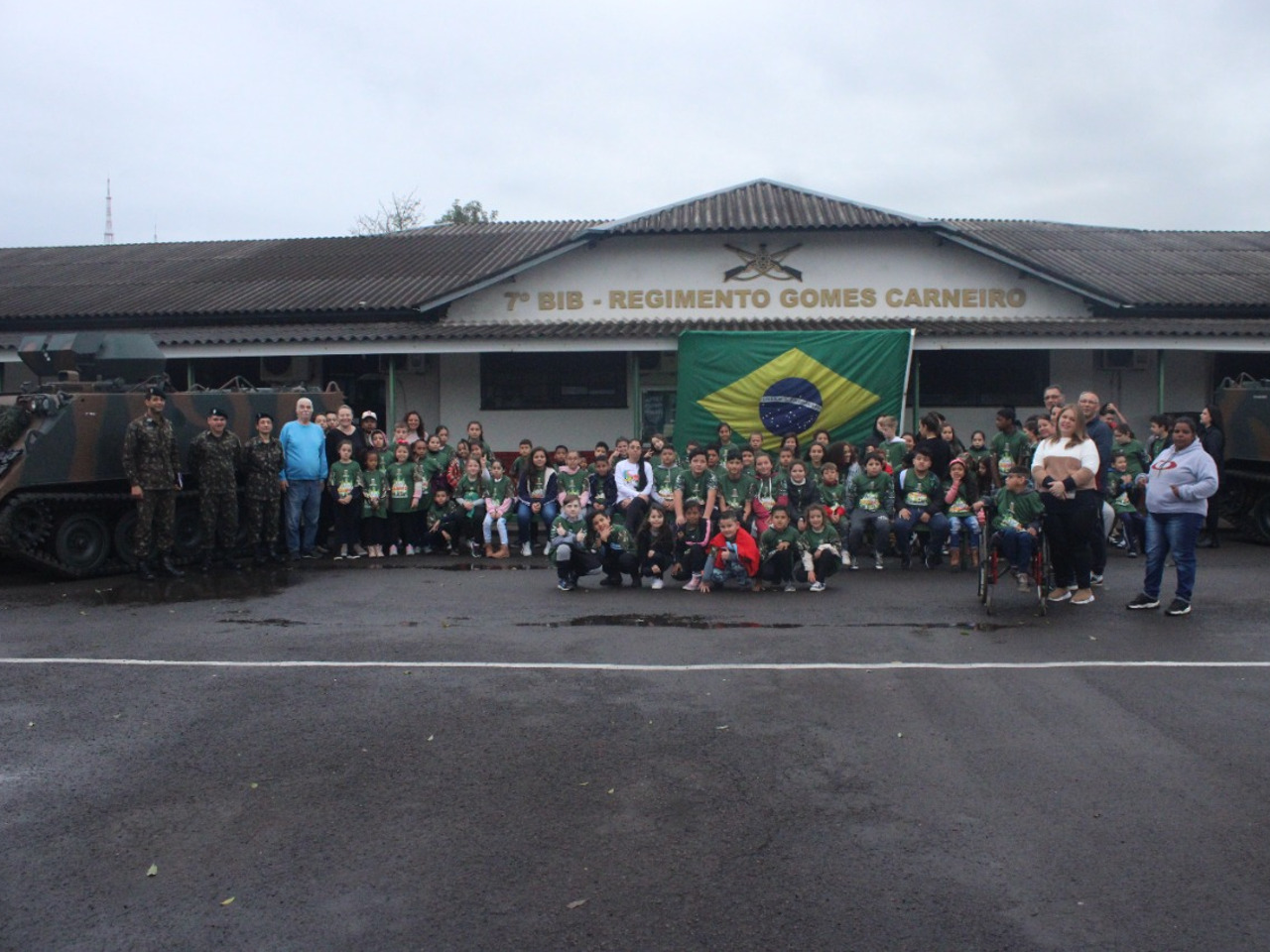 8_-_7º_BIB_recebe_crianças_do_Projeto_Craques_da_Bola_2022.jpeg